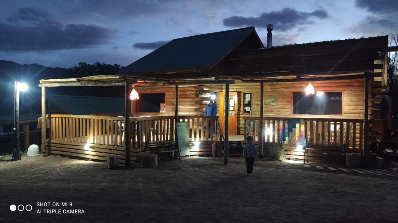 Sol Del Aconcagua Villa Uspallata Exterior foto